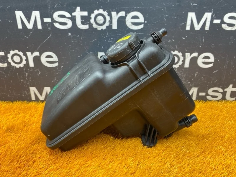 Бачок расширительный Bmw 7-Series 2007 17137647713 E66/E65 N62B48B