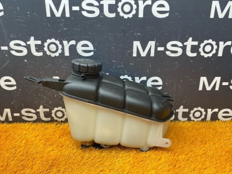Бачок расширительный Mercedes-Benz S-Class 2003 A2205000049 W220 112.972