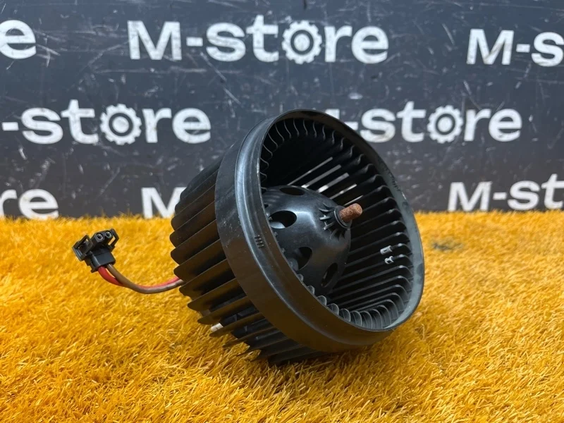 Мотор печки Mercedes-Benz Clk-Class 2004 A2038202614 C209 112.955