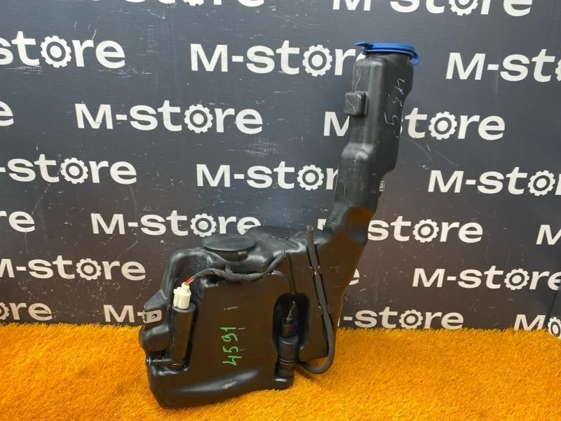 Бачок омывателя Mercedes-Benz C-Class 2010 A2048601960 W204 271.860