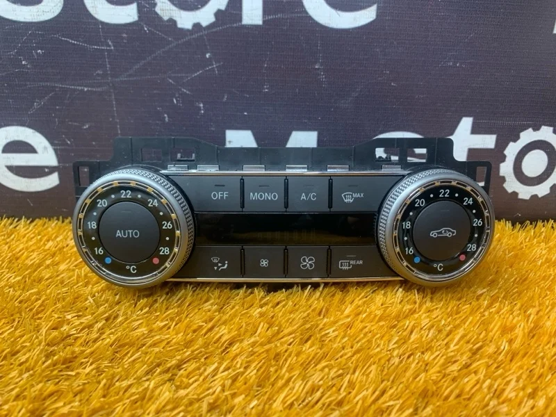 Блок управления климат-контролем Mercedes-Benz C-Class 2010 A2049009104 W204 271.860