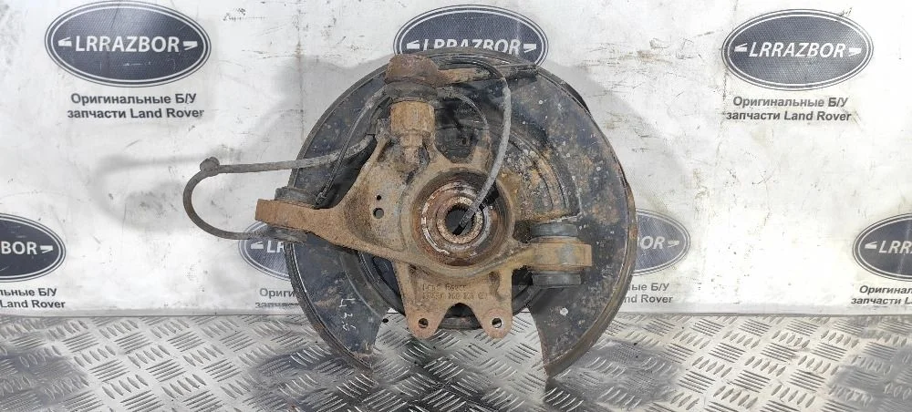 Кулак задний левый Land Rover Range Rover III рестайлинг (2005—2009) 428PS