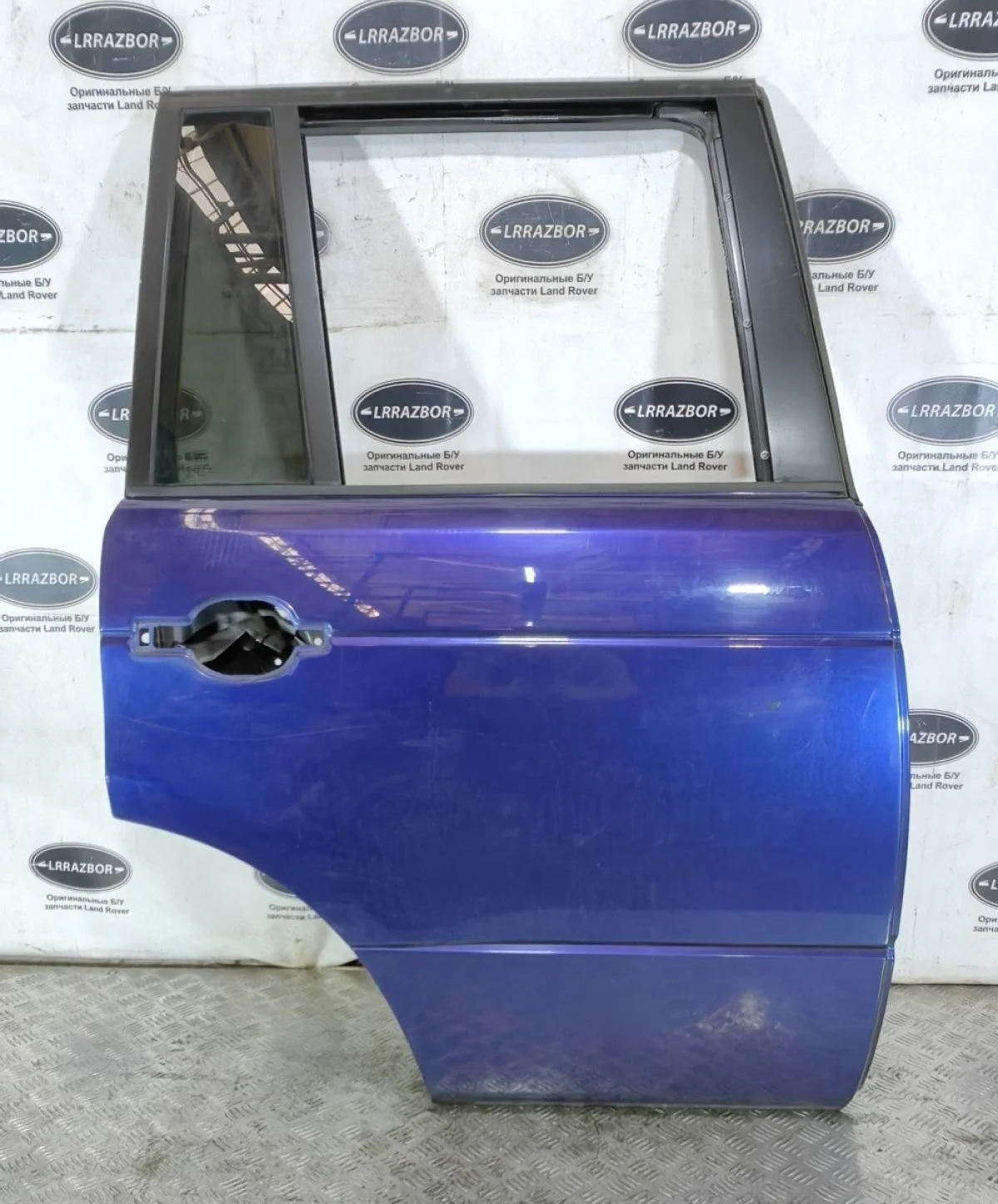 Дверь задняя правая Land Rover Range Rover III рестайлинг (2005—2009) 368DT