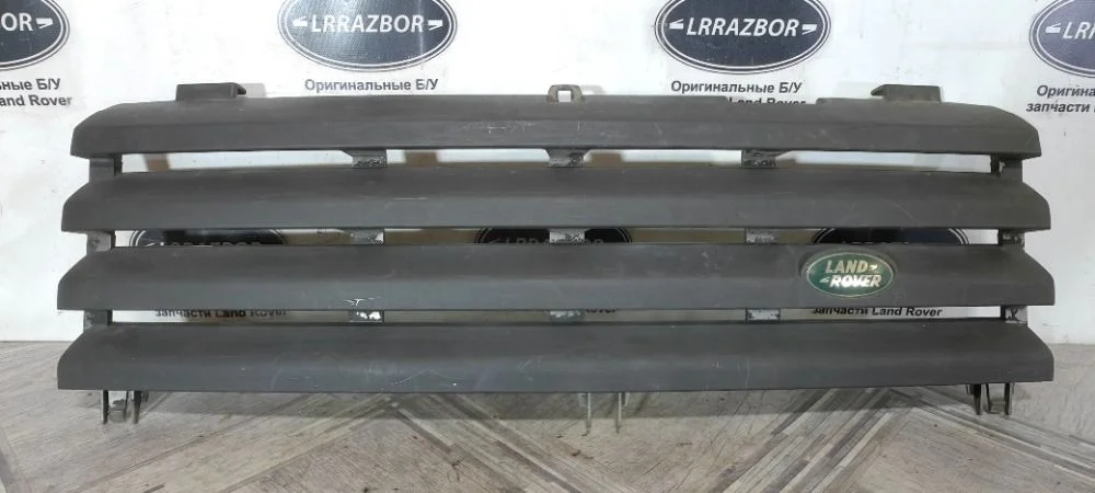 Решетка радиатора Land Rover Range Rover III (2002—2005) M62