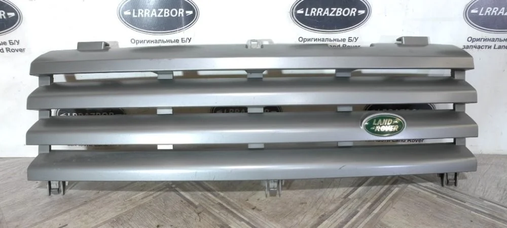 Решетка радиатора Land Rover Range Rover III (2002—2005) M62