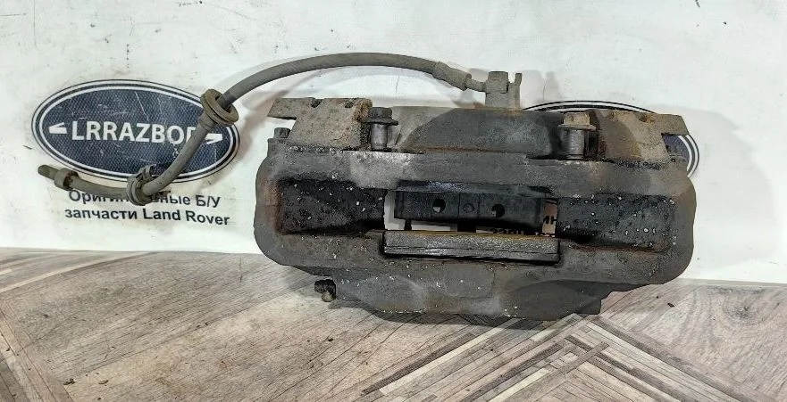 Суппорт тормозной передний правый Land Rover Range Rover III рестайлинг (2005—2009) 368DT
