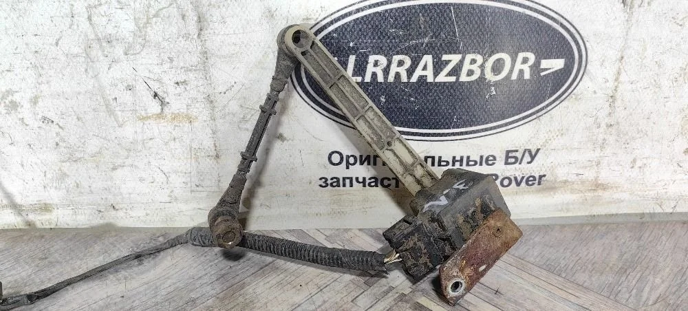 Датчик положения кузова задний левый Land Rover Range Rover III рестайлинг (2005—2009) 368DT