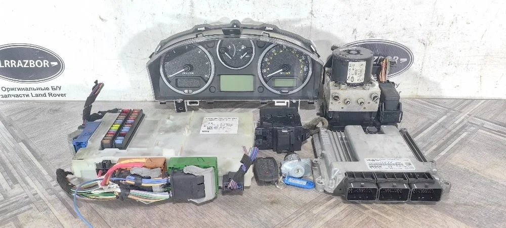 Замок зажигания Land Rover Freelander II (2006—2010) 224DT