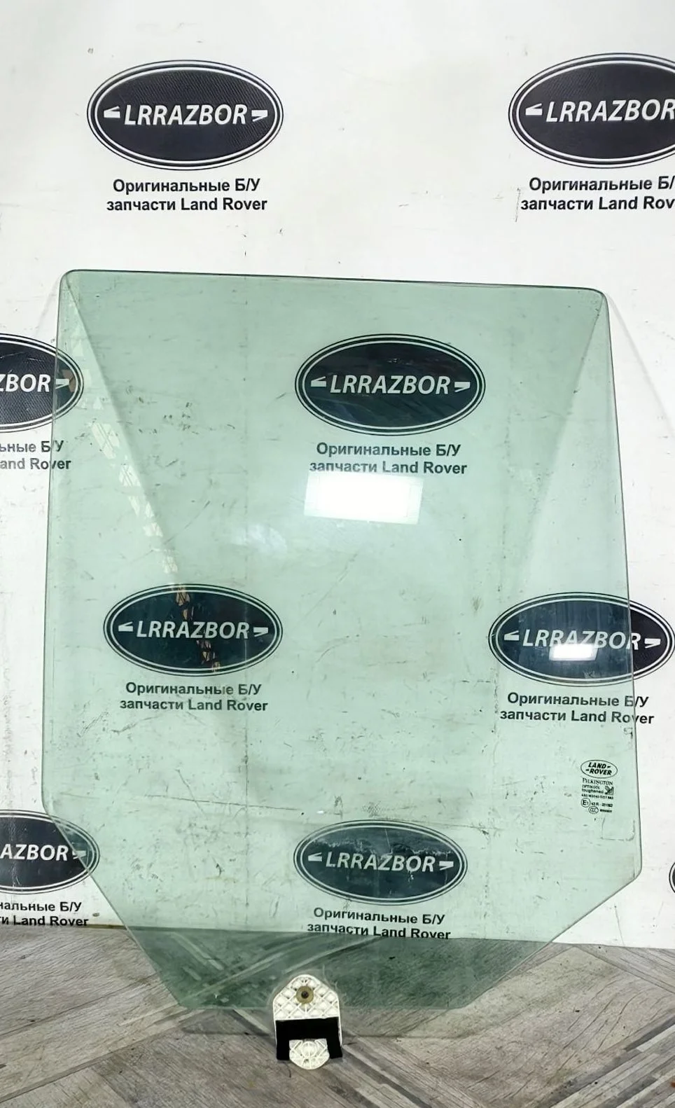 Стекло двери задней правой Land Rover Range Rover Sport I (2005—2009)
