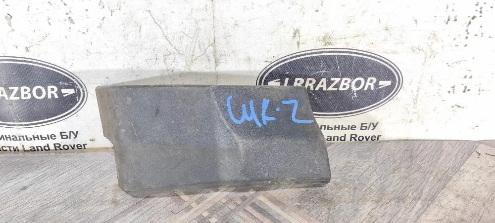 Молдинг переднего правого крыла Land Rover Freelander II (2006—2010) 224DT