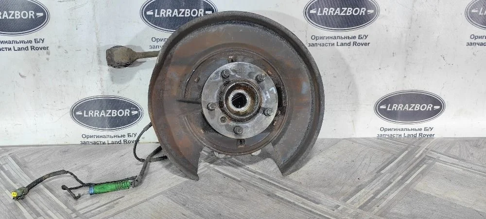 Кулак задний левый Land Rover Range Rover III рестайлинг (2005—2009) 428PS