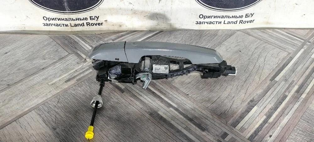 Ручка двери передняя правая Land Rover Range Rover Sport II рестайлинг (2017—2022) 306DT