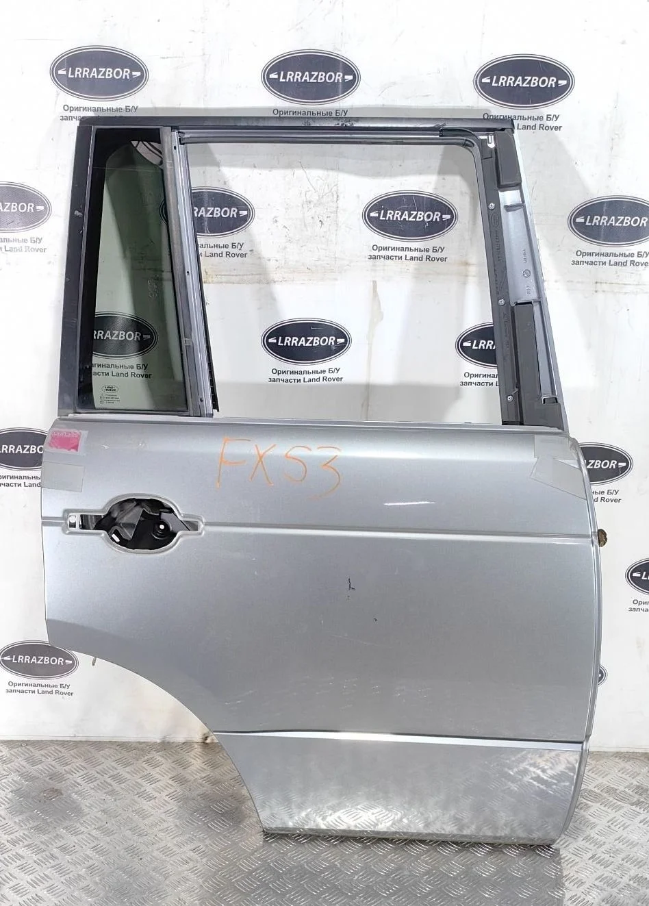 Дверь задняя правая Land Rover Range Rover III рестайлинг 2 (2009—2012) 448DT