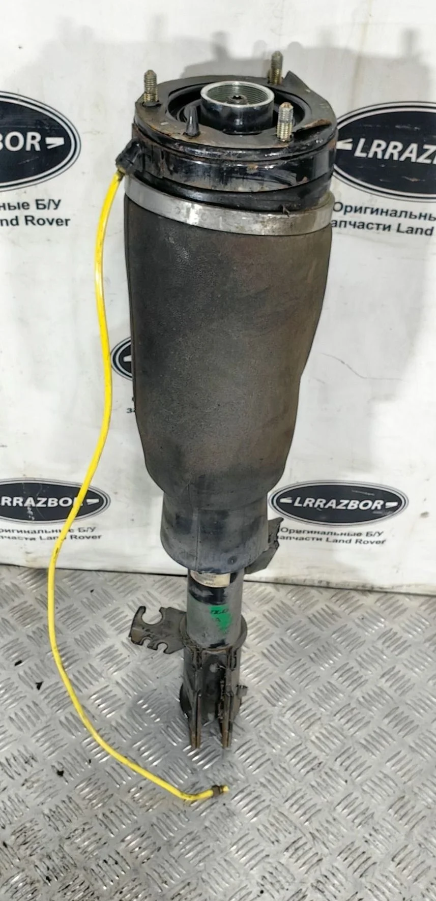 Пневмостойка передняя правая Land Rover Range Rover III рестайлинг (2005—2009) 368DT