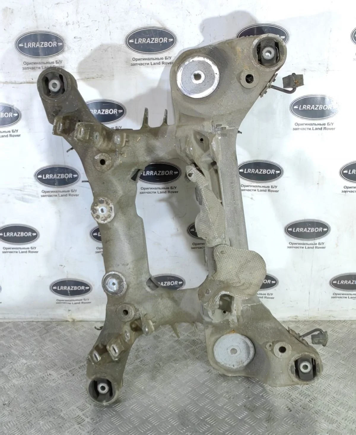 Подрамник задний Land Rover Range Rover Sport II (2013—2017) 306DT