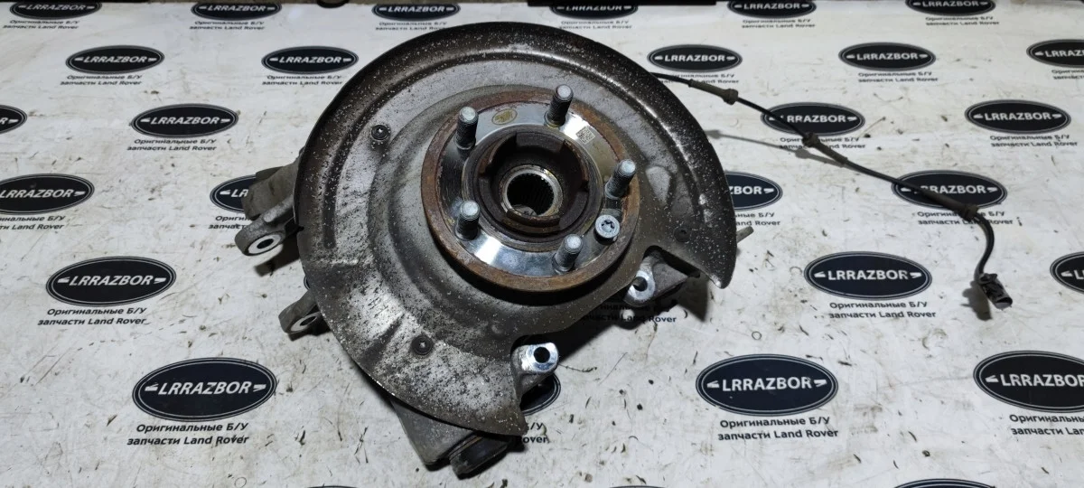 Кулак задний левый Land Rover Range Rover Sport II рестайлинг (2017—2022) 306DT