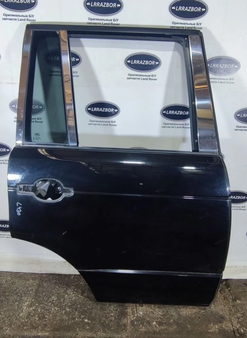 Дверь задняя правая Land Rover Range Rover III рестайлинг (2005—2009) 368DT