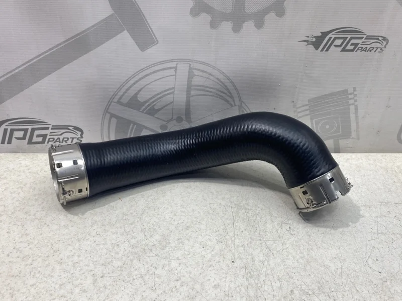 Патрубок интеркулера левый Mercedes-benz W166