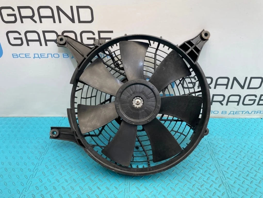 Вентилятор охлаждения Mitsubishi Pajero 2010 MR500911 V93W 6G72 3.0