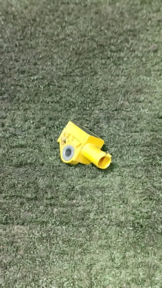 Датчик удара Mercedes E-Class 2011 A2128210351 W207 271.860