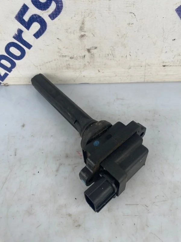 Катушка зажигания Suzuki Grand Vitara 2002 3341077E21 TL52 2.0 (J20A)