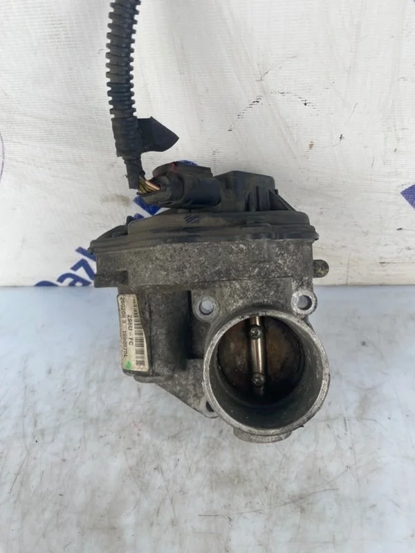 Дроссельная заслонка Ford Focus 2 2009 1505642 CB4 1.6 (SHDA)
