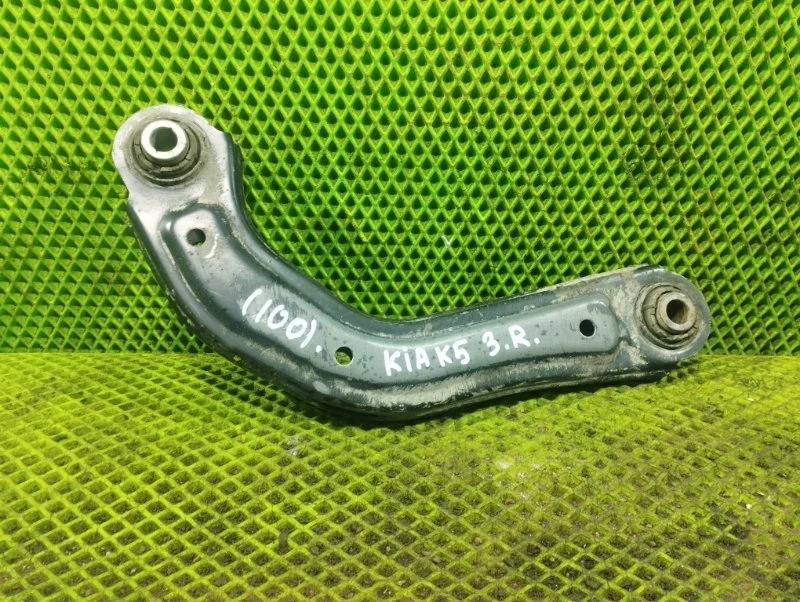 Рычаг задний верхний Kia K5 2021 55120L1200 СЕДАН G4NA, задний правый