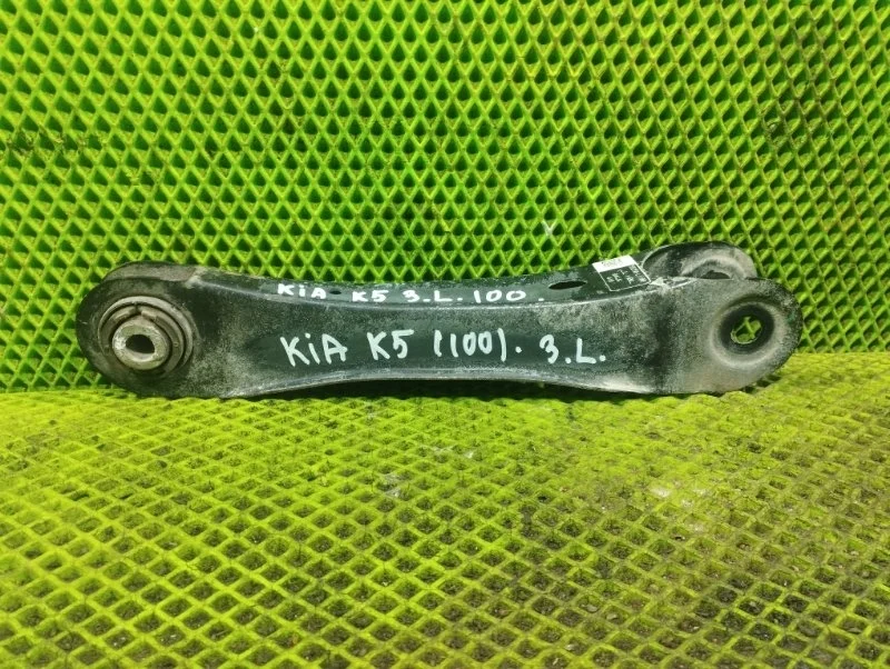 Рычаг задний поперечный Kia K5 2021 55250L1100 СЕДАН G4NA, задний левый