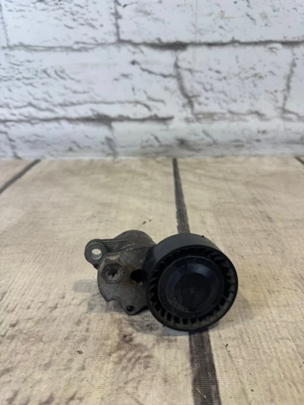 Ролик натяжителя ремня Audi A3 2015 8V