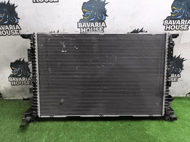 Радиатор основной Audi A7 2012 8K0121251H 4G CGW