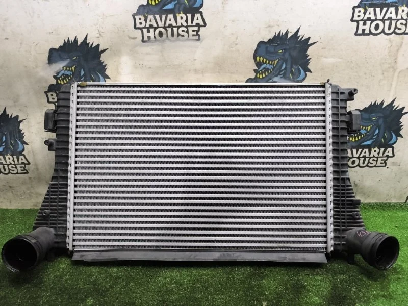 Интеркулер volkswagen Passat 2007 3C0145805R B6 BZB