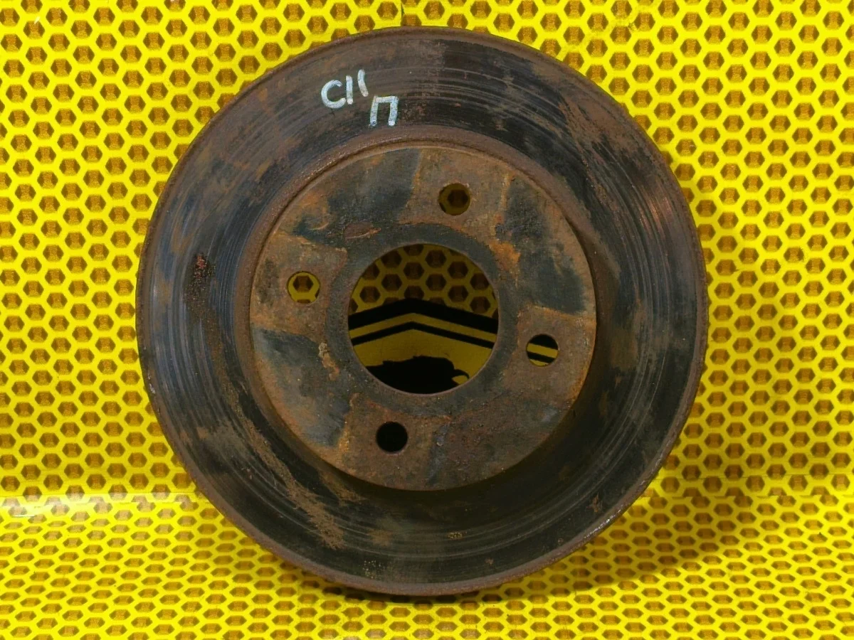 Диск тормозной Nissan Tiida 2008 40206AX000 C11 HR15DE, передний левый