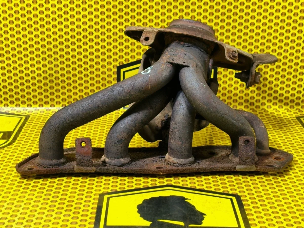 Коллектор выпускной Nissan Tiida 2008 14002ED00A C11 HR15DE