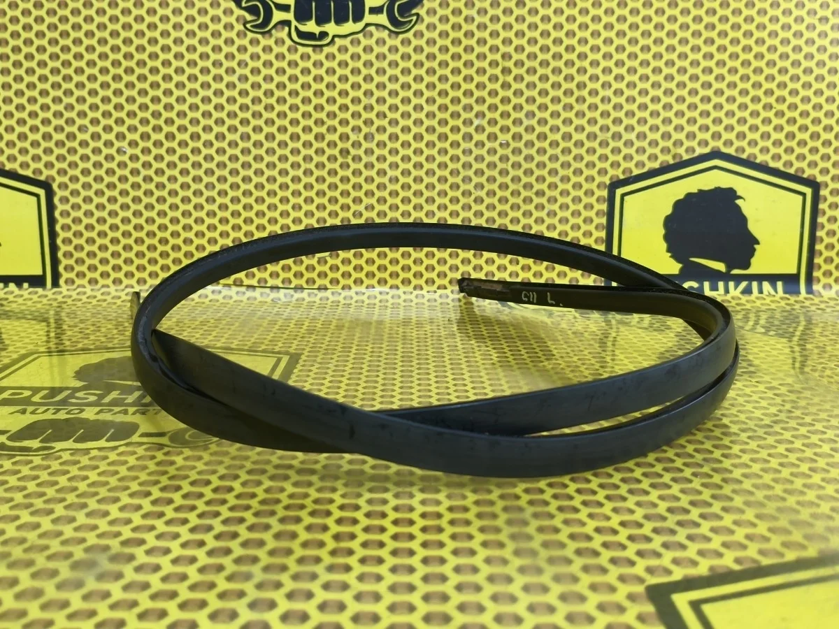 Молдинг крыши Nissan Tiida 2008 73853ED000 C11 HR15DE, левый