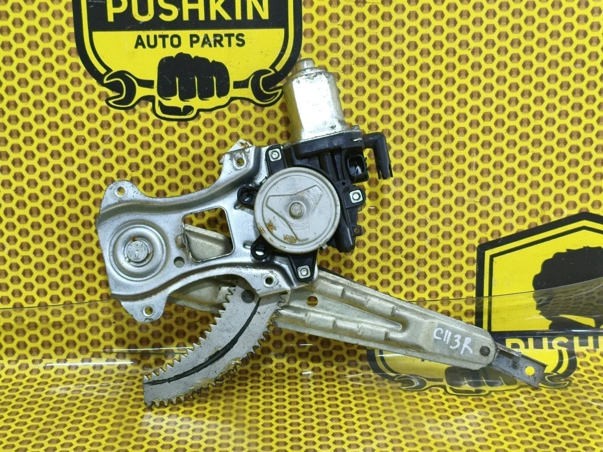 Стеклоподъемник Nissan Tiida 2008 827203U000 C11 HR15DE, задний правый