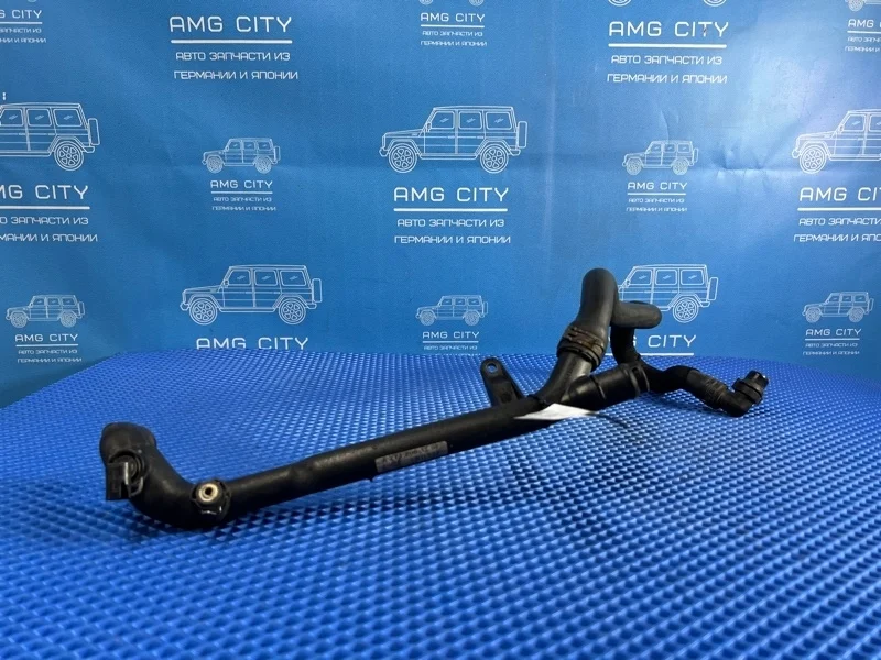 Патрубок охлаждения Mercedes-Benz C-Class 2010 A2712001152 W204 М271952