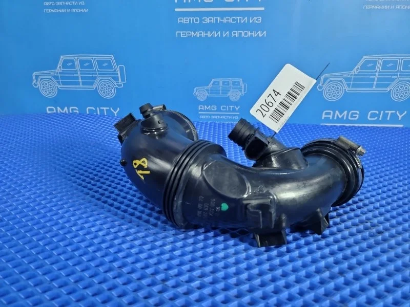 Патрубок воздушного фильтра Mercedes-Benz C-Class 2016 A2740900029 W205 М274910