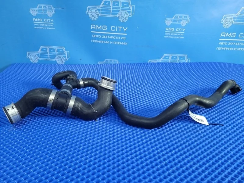 Патрубок системы охлаждения Mercedes-Benz C-Class 2013 A2048308596 W204 M271820