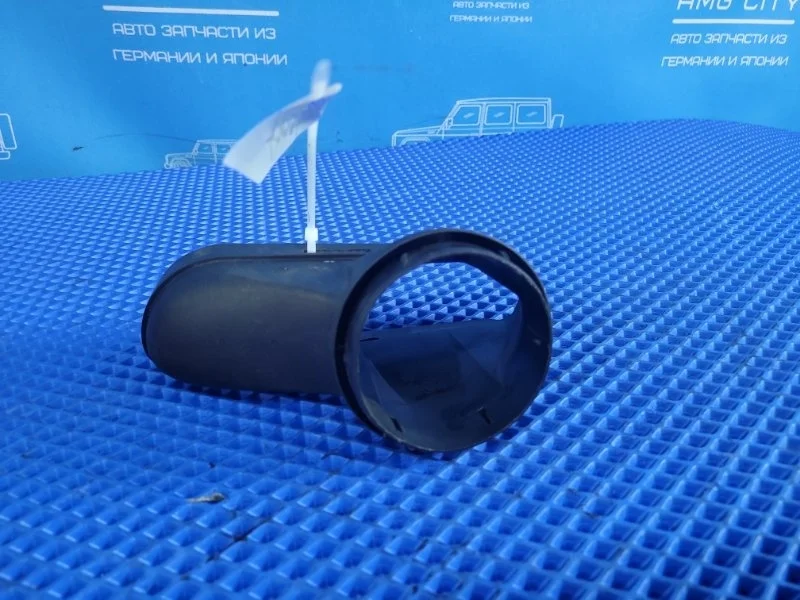 Патрубок воздушного фильтра Mercedes-Benz C-Class 2010 A2710900682 W204 М271952