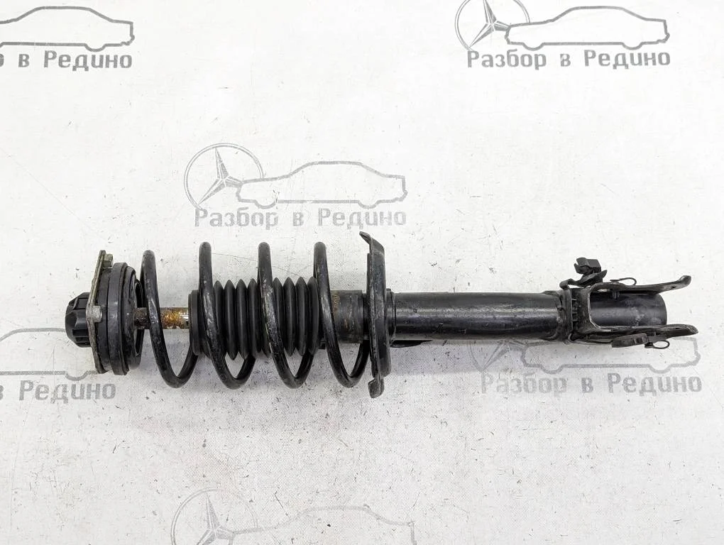 Стойка передняя Mercedes-Benz