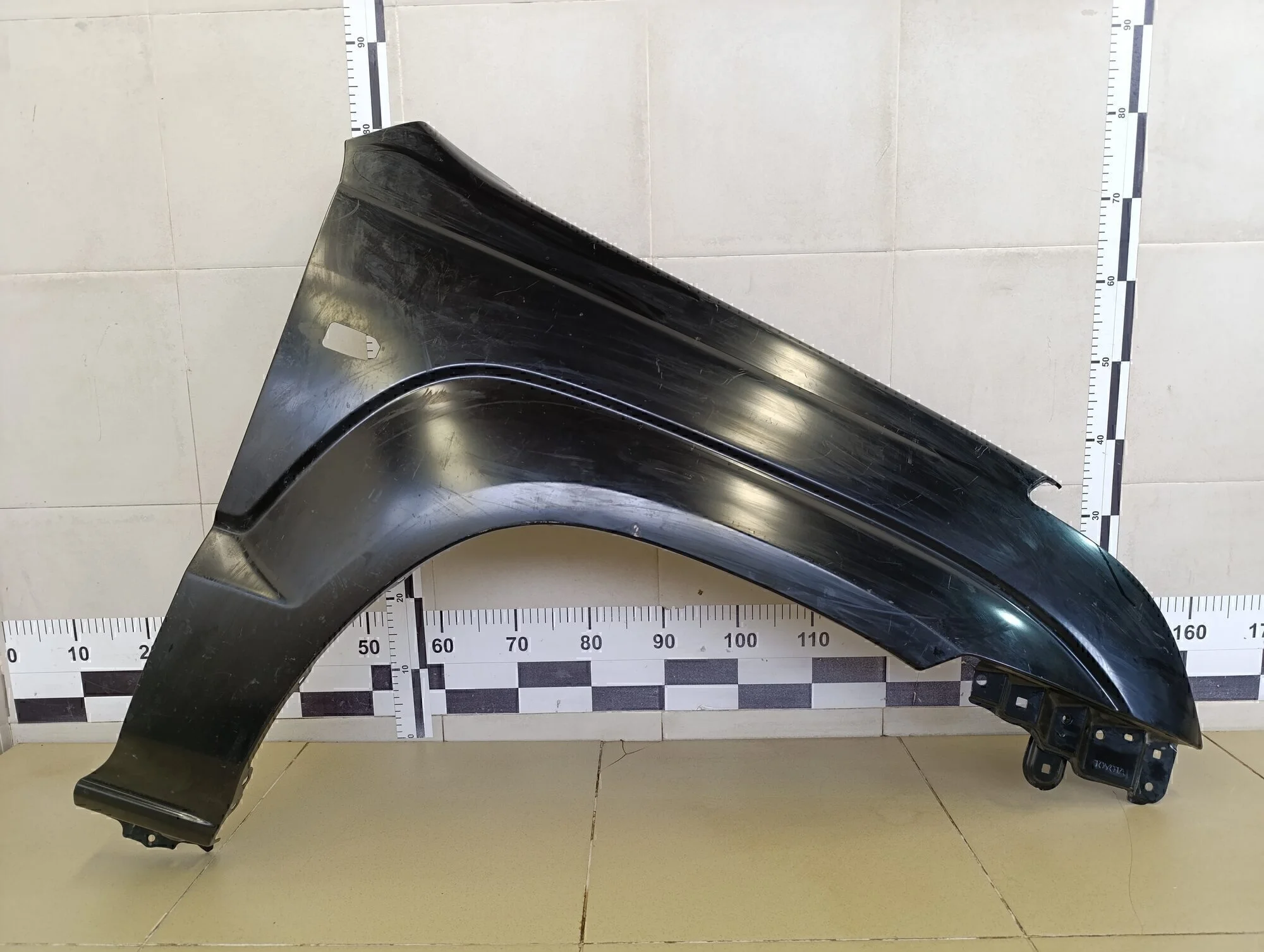 Крыло переднее правое Land Cruiser (120)-Prado 2002-2009