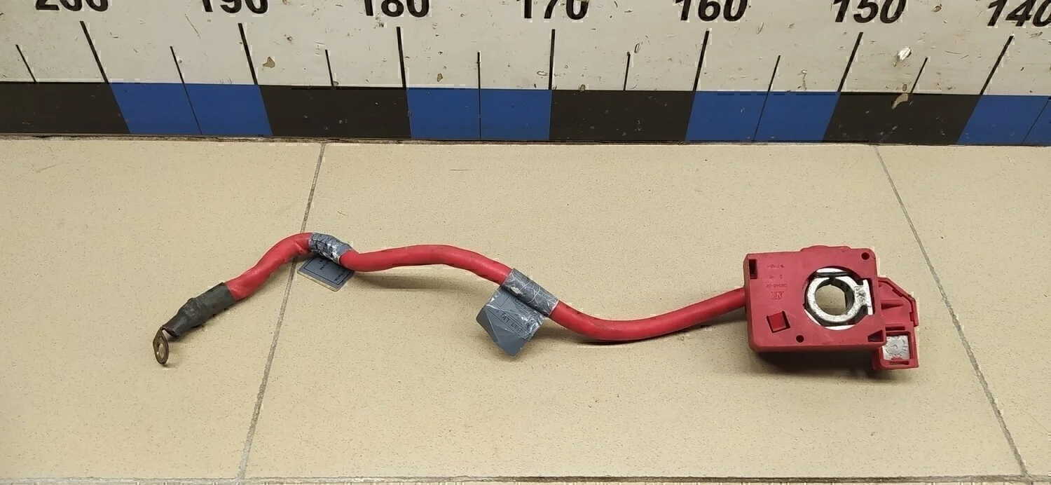 Клемма аккумулятора плюс 3-серия E90/E91 2005>