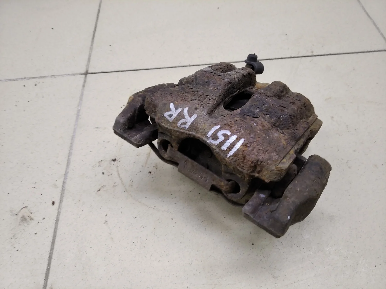 Суппорт задний правый 3-серия E90/E91 2005>