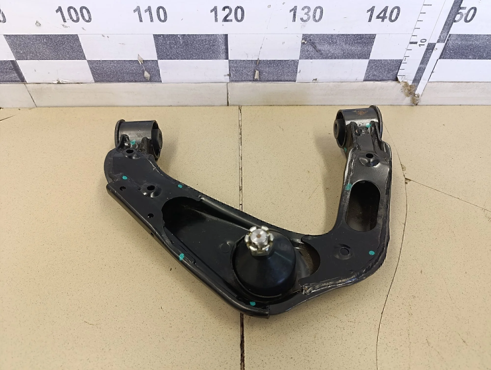 Рычаг передний верхний левый Pathfinder (R51) 2005-2014