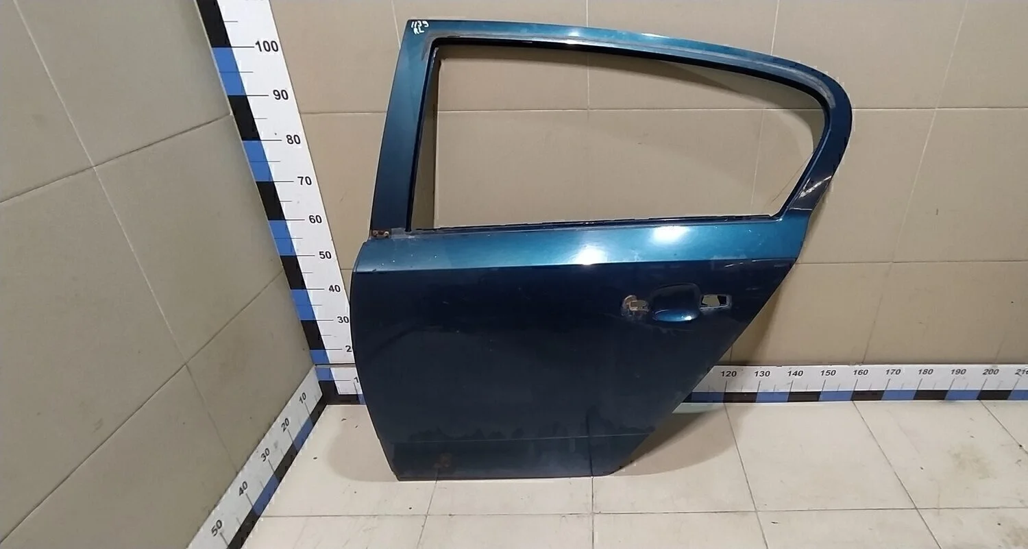 Дверь задняя левая Astra H / Family 2004-2015