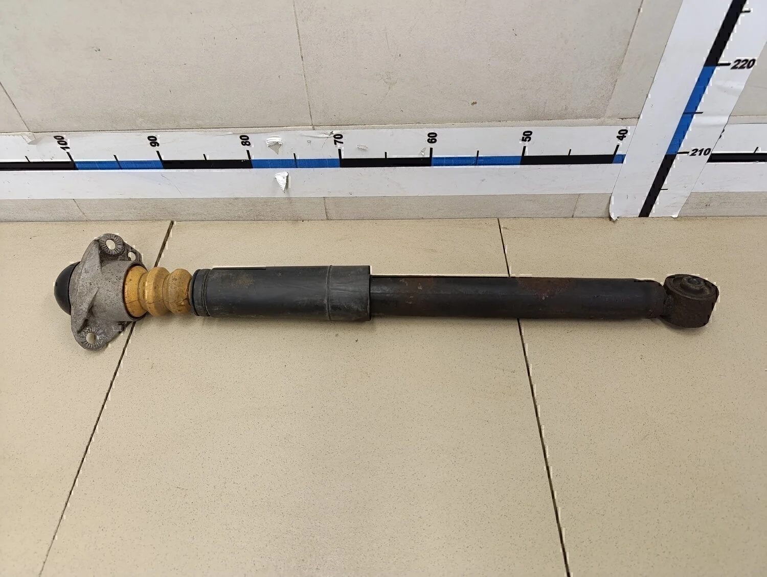 Амортизатор задний Fabia 1999-2006