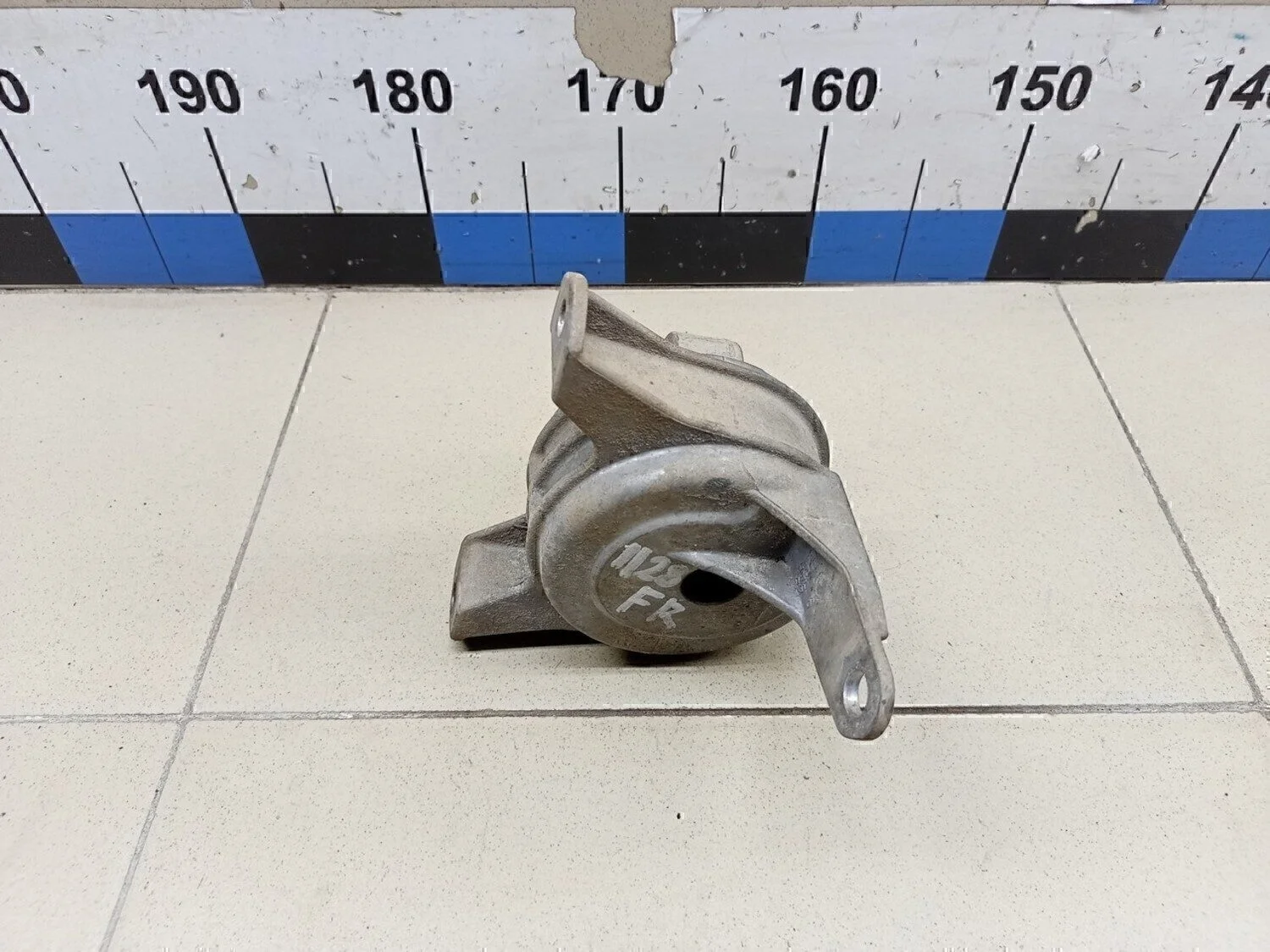 Опора двигателя правая Astra H / Family 2004-2015