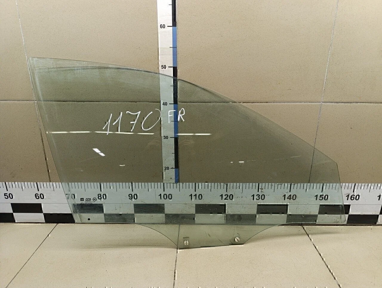 Стекло двери передней правой Lacetti 2003-2013