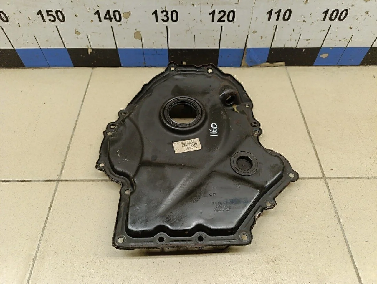 Крышка двигателя передняя Passat [B6] 2005-2010