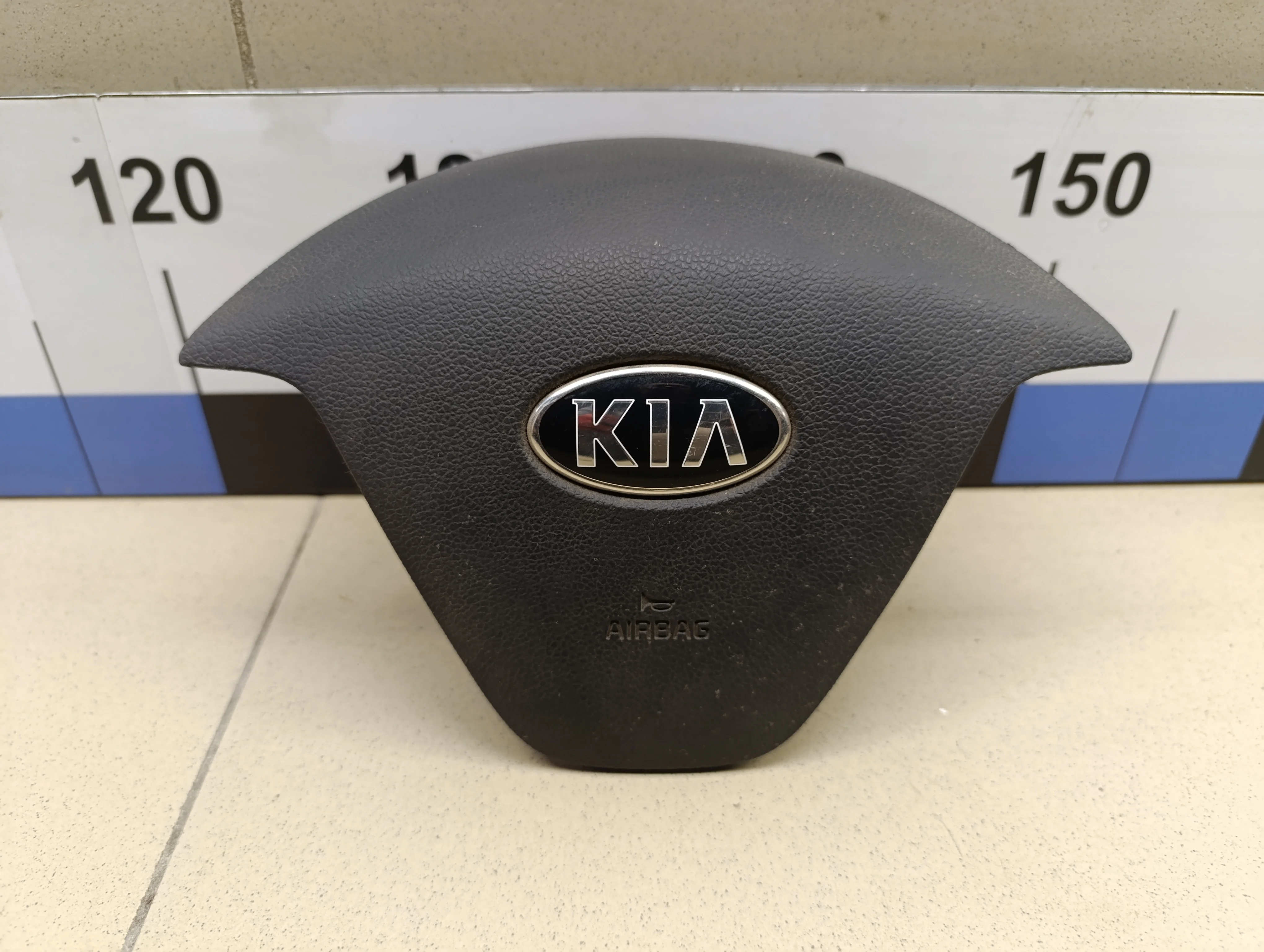 Крышка подушка безопасности (в рулевое колесо) Ceed 2012>